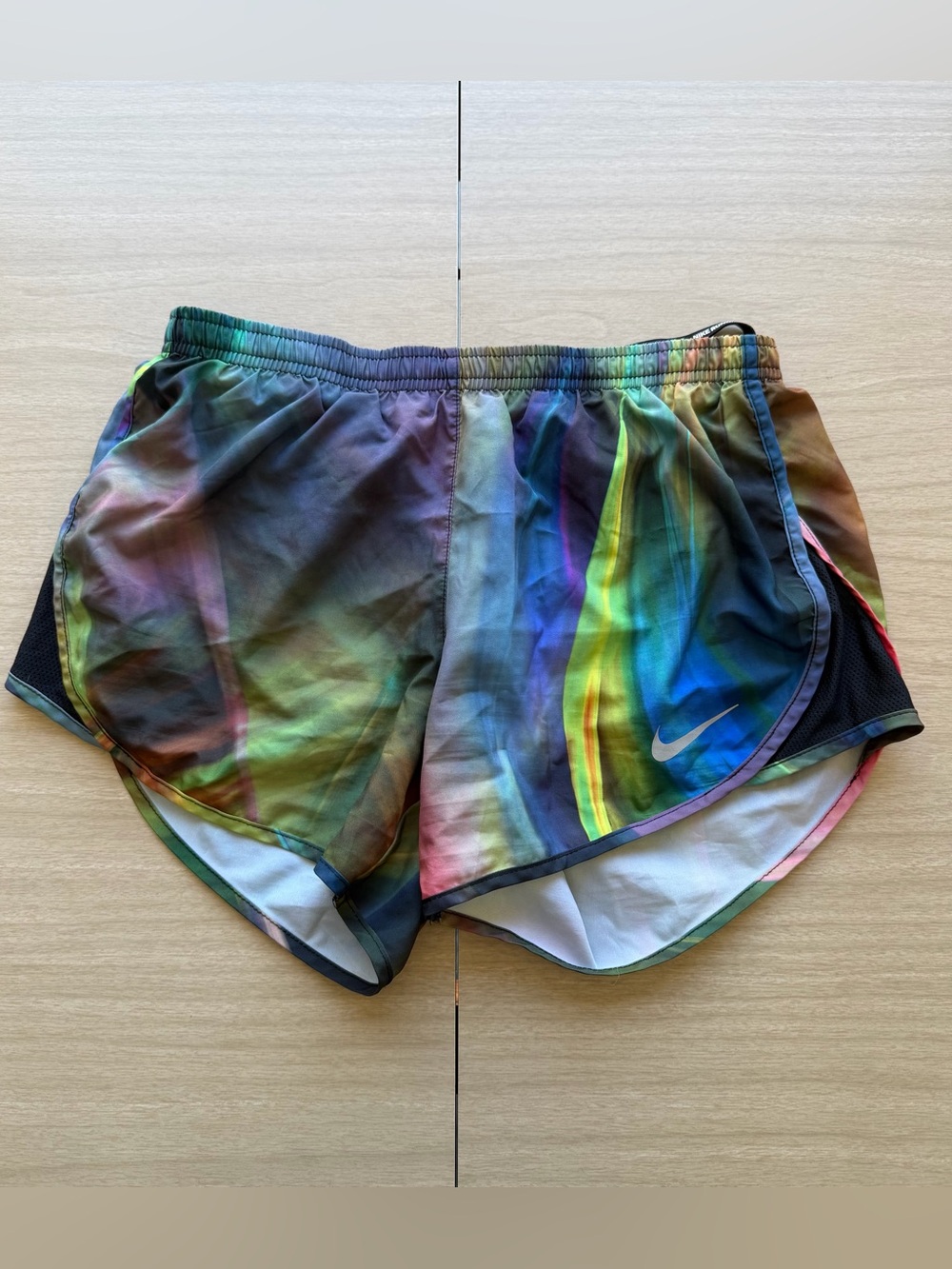 Nike Dri-Fit Women’s Colorful Abstract Athletic / Running Shorts XS